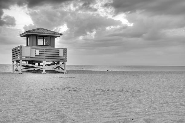 CP57_istockphoto-106478797-612x612 byn