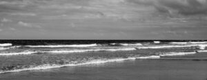 PL69- Playa blanco y negro